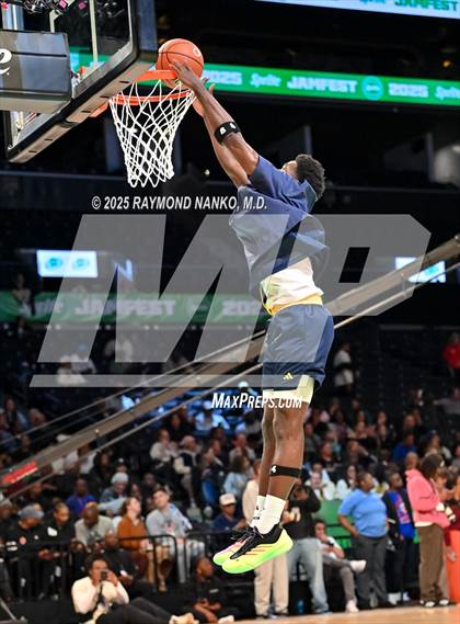 Thumbnail 2 in McDonald's All American Games (Slam Dunk) photogallery.