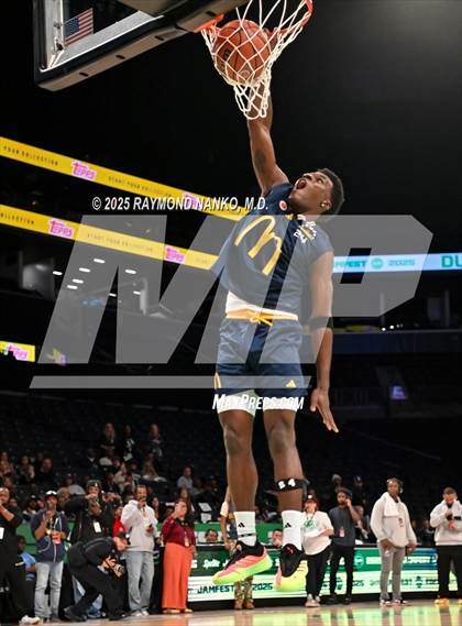 Thumbnail 1 in McDonald's All American Games (Slam Dunk) photogallery.