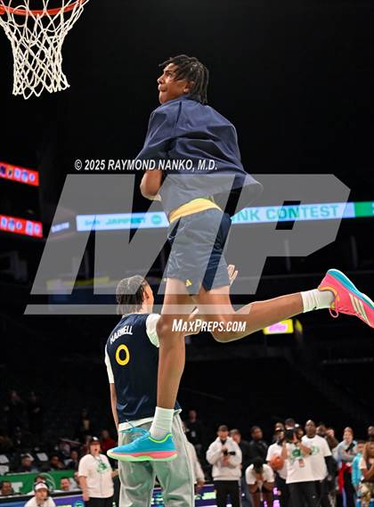 Thumbnail 3 in McDonald's All American Games (Slam Dunk) photogallery.
