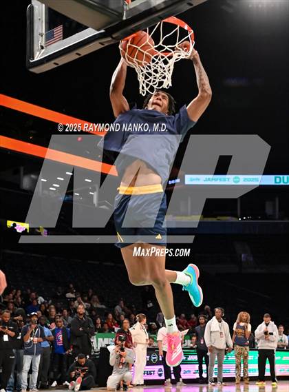 Thumbnail 1 in McDonald's All American Games (Slam Dunk) photogallery.