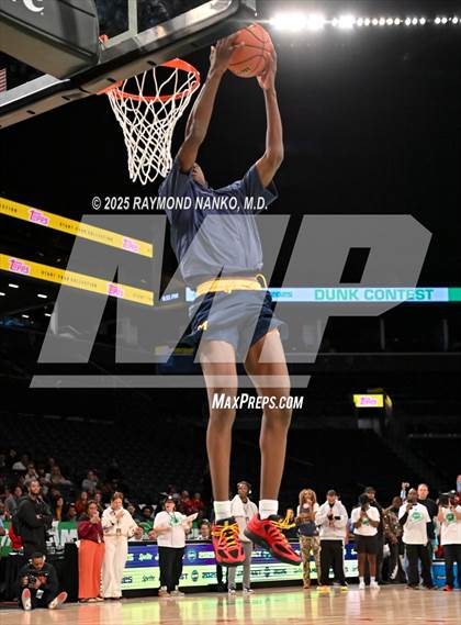 Thumbnail 2 in McDonald's All American Games (Slam Dunk) photogallery.
