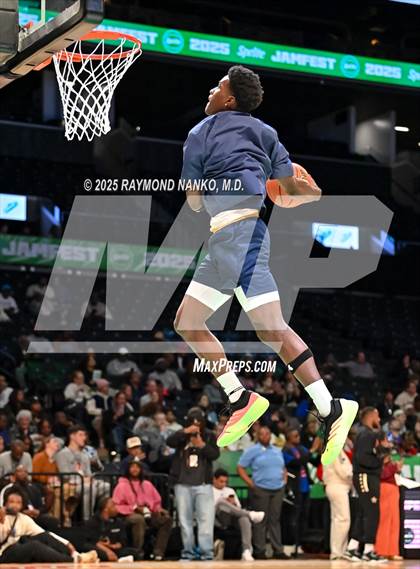 Thumbnail 3 in McDonald's All American Games (Slam Dunk) photogallery.