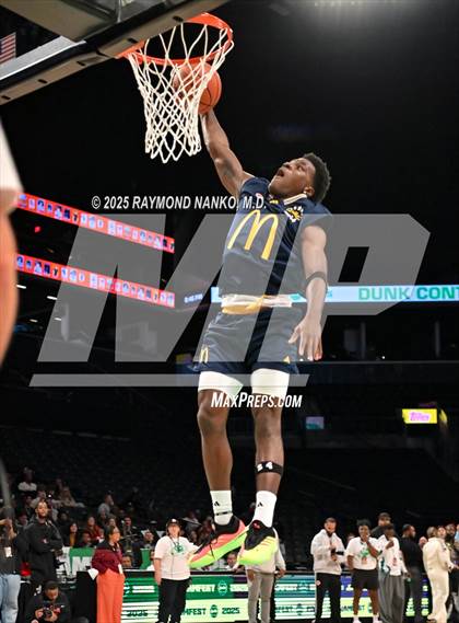 Thumbnail 2 in McDonald's All American Games (Slam Dunk) photogallery.
