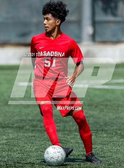 Thumbnail 3 in Pasadena vs. Troy photogallery.