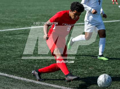 Thumbnail 2 in Pasadena vs. Troy photogallery.
