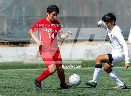 Thumbnail 2 in Pasadena vs. Troy photogallery.