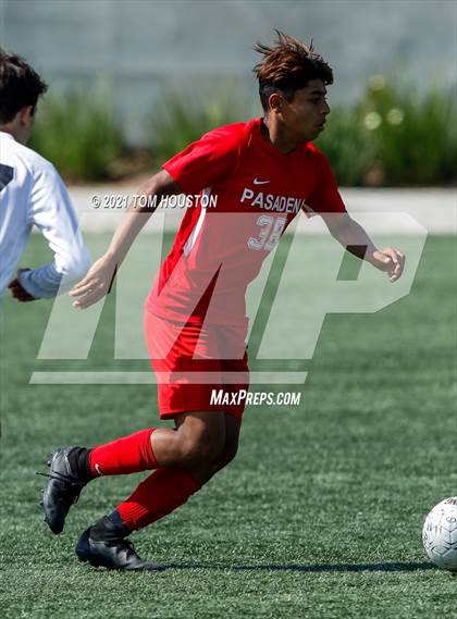 Thumbnail 3 in Pasadena vs. Troy photogallery.