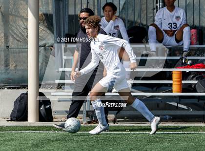 Thumbnail 3 in Pasadena vs. Troy photogallery.