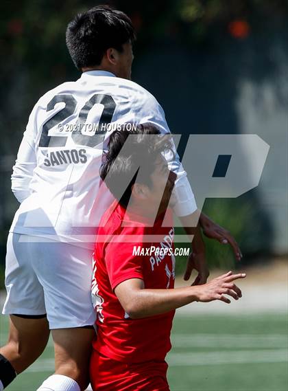 Thumbnail 2 in Pasadena vs. Troy photogallery.