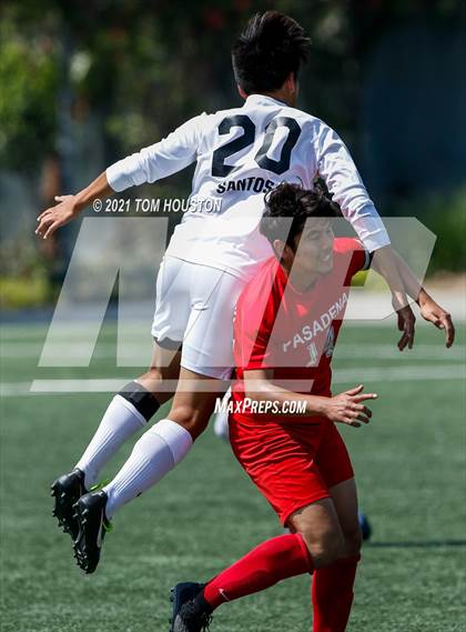 Thumbnail 3 in Pasadena vs. Troy photogallery.