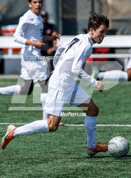 Thumbnail 1 in Pasadena vs. Troy photogallery.