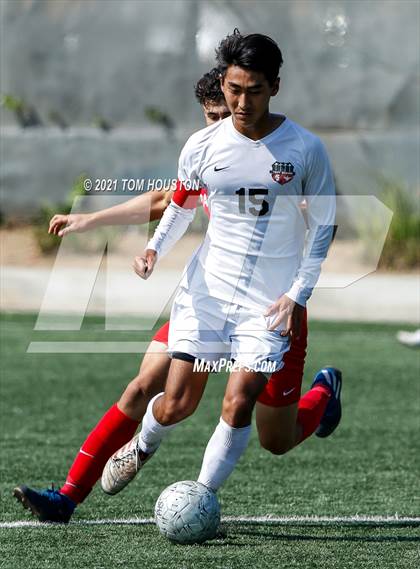 Thumbnail 1 in Pasadena vs. Troy photogallery.