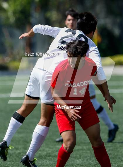 Thumbnail 1 in Pasadena vs. Troy photogallery.