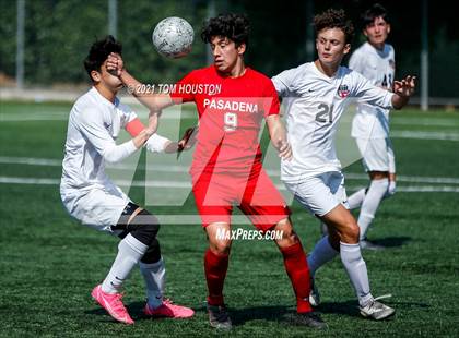Thumbnail 3 in Pasadena vs. Troy photogallery.