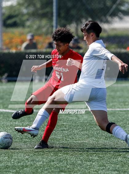 Thumbnail 2 in Pasadena vs. Troy photogallery.