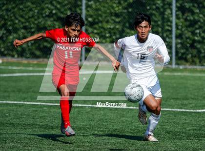 Thumbnail 3 in Pasadena vs. Troy photogallery.