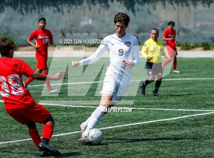 Thumbnail 2 in Pasadena vs. Troy photogallery.