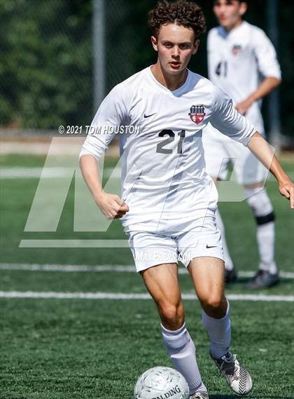 Thumbnail 1 in Pasadena vs. Troy photogallery.