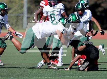 Thumbnail 2 in El Cerrito @ Salesian College Preparatory photogallery.