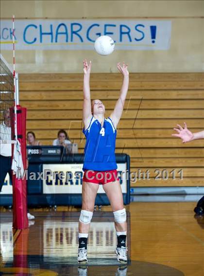Thumbnail 2 in San Marcos @ Dos Pueblos photogallery.