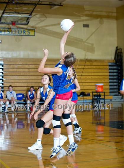 Thumbnail 2 in San Marcos @ Dos Pueblos photogallery.