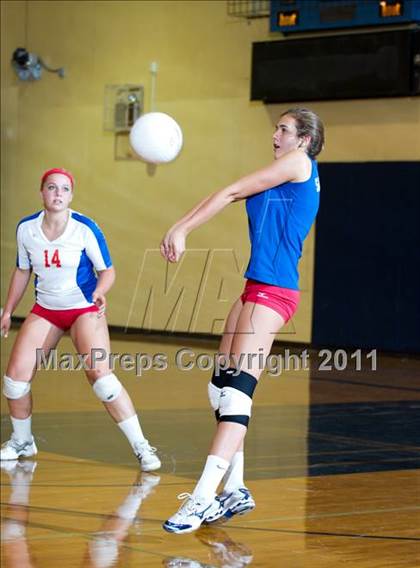 Thumbnail 2 in San Marcos @ Dos Pueblos photogallery.