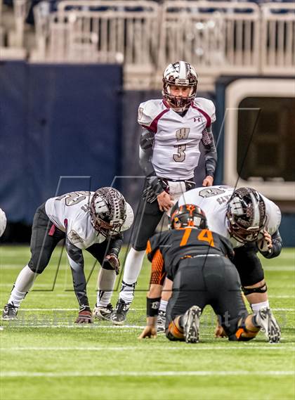 Thumbnail 1 in Waskom vs. Refugio (UIL 2A D2 Semifinal) photogallery.