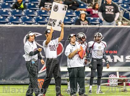 Thumbnail 1 in Waskom vs. Refugio (UIL 2A D2 Semifinal) photogallery.