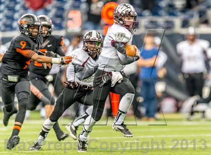 Thumbnail 1 in Waskom vs. Refugio (UIL 2A D2 Semifinal) photogallery.