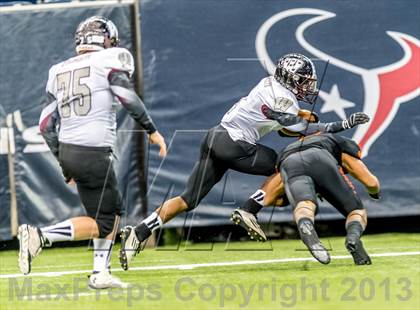 Thumbnail 1 in Waskom vs. Refugio (UIL 2A D2 Semifinal) photogallery.