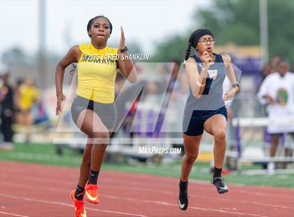 Thumbnail 3 in Thibodaux(Tiger Relays) photogallery.