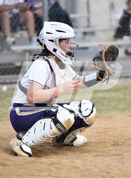 Thumbnail 3 in Montgomery vs Waller (Brenham Tournament) photogallery.
