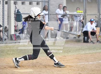 Thumbnail 1 in Montgomery vs Waller (Brenham Tournament) photogallery.