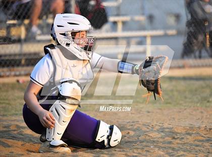 Thumbnail 2 in Montgomery vs Waller (Brenham Tournament) photogallery.