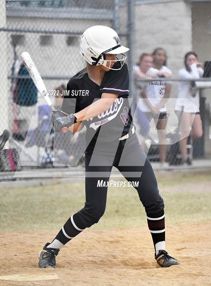 Thumbnail 2 in Montgomery vs Waller (Brenham Tournament) photogallery.