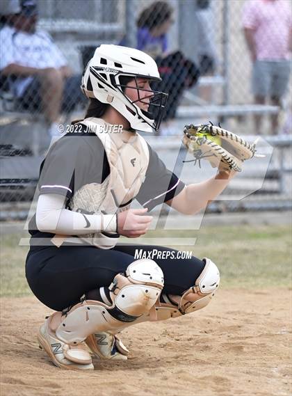Thumbnail 1 in Montgomery vs Waller (Brenham Tournament) photogallery.