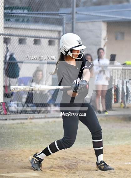 Thumbnail 2 in Montgomery vs Waller (Brenham Tournament) photogallery.