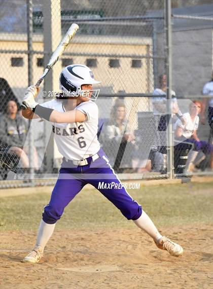 Thumbnail 1 in Montgomery vs Waller (Brenham Tournament) photogallery.