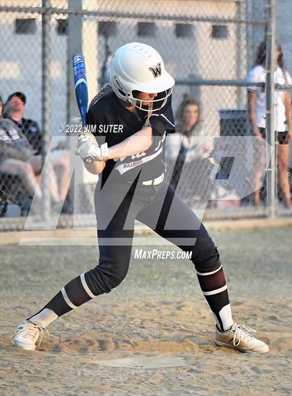 Thumbnail 1 in Montgomery vs Waller (Brenham Tournament) photogallery.