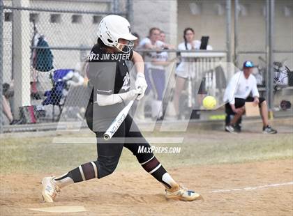 Thumbnail 1 in Montgomery vs Waller (Brenham Tournament) photogallery.