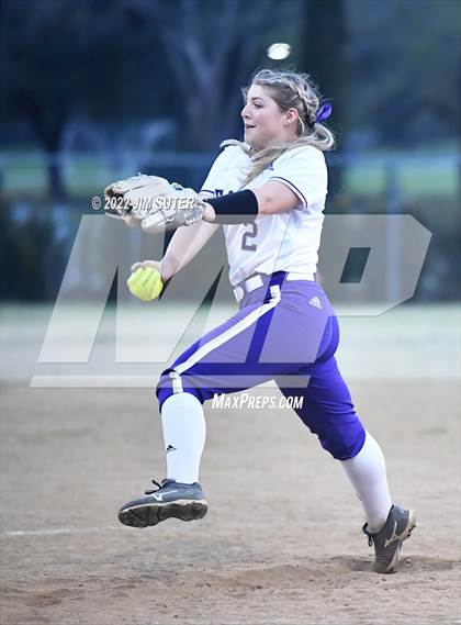 Thumbnail 3 in Montgomery vs Waller (Brenham Tournament) photogallery.