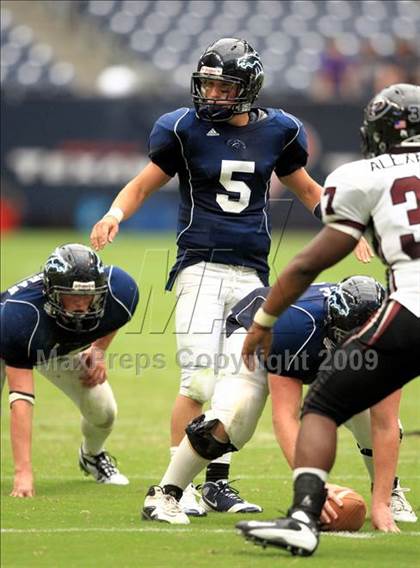 Thumbnail 1 in Pearland @ Kingwood (High School Football Kick Off Classic) photogallery.