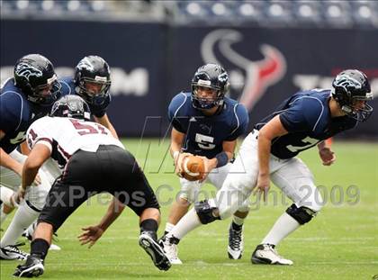 Thumbnail 3 in Pearland @ Kingwood (High School Football Kick Off Classic) photogallery.