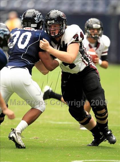 Thumbnail 2 in Pearland @ Kingwood (High School Football Kick Off Classic) photogallery.