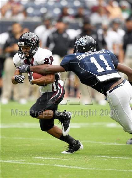 Thumbnail 1 in Pearland @ Kingwood (High School Football Kick Off Classic) photogallery.
