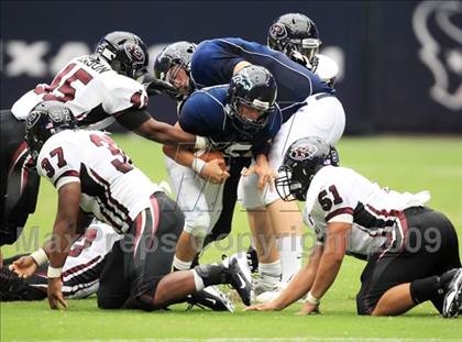 Thumbnail 1 in Pearland @ Kingwood (High School Football Kick Off Classic) photogallery.