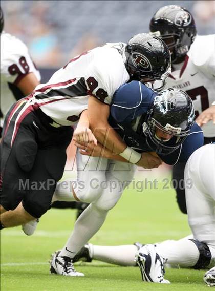 Thumbnail 2 in Pearland @ Kingwood (High School Football Kick Off Classic) photogallery.