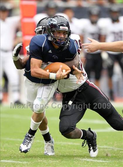 Thumbnail 2 in Pearland @ Kingwood (High School Football Kick Off Classic) photogallery.