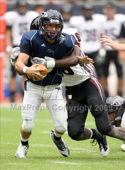 Thumbnail 1 in Pearland @ Kingwood (High School Football Kick Off Classic) photogallery.