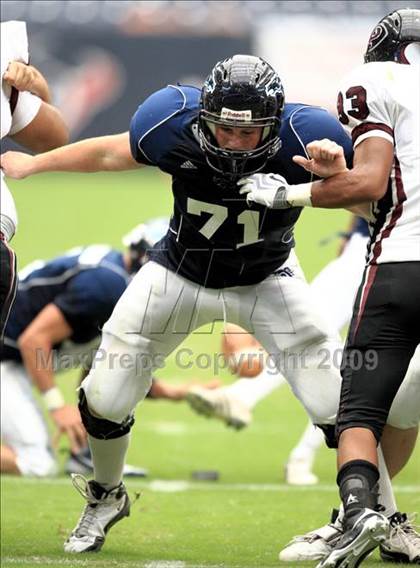 Thumbnail 2 in Pearland @ Kingwood (High School Football Kick Off Classic) photogallery.